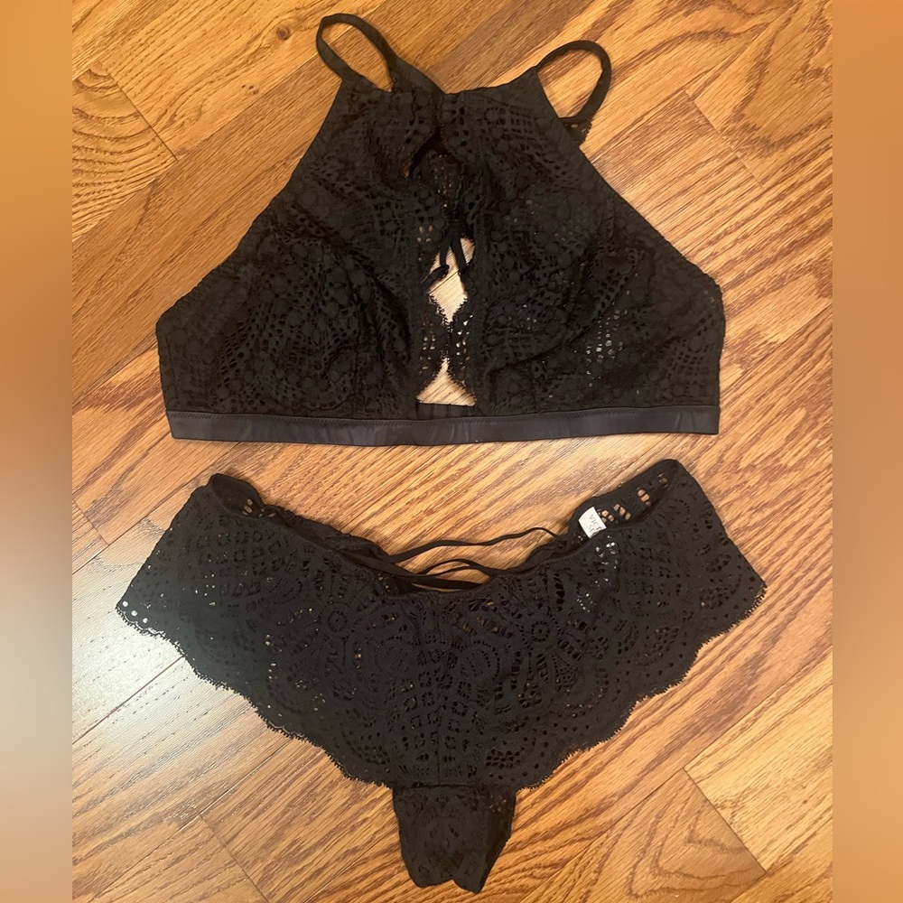 Victorias Secret bra and panty set